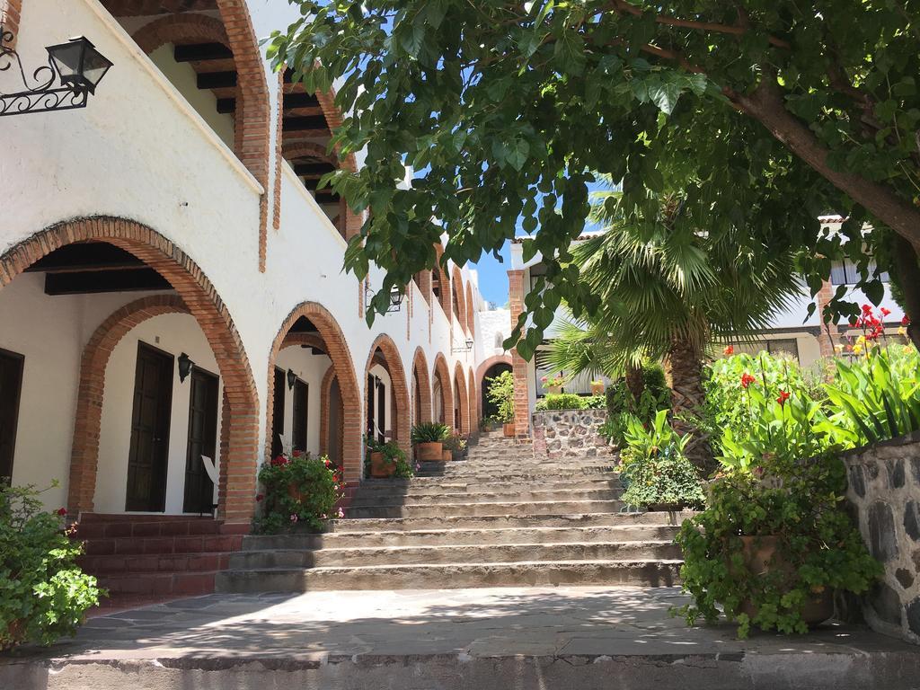 סאן מיגל דה אלנדה Rancho Hotel Atascadero מראה חיצוני תמונה