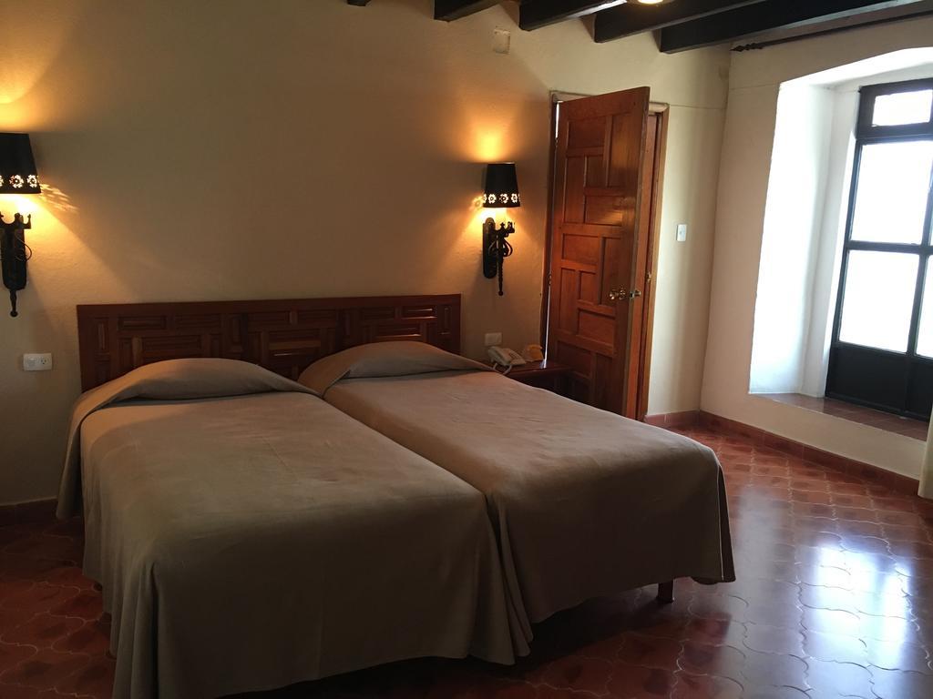 סאן מיגל דה אלנדה Rancho Hotel Atascadero מראה חיצוני תמונה
